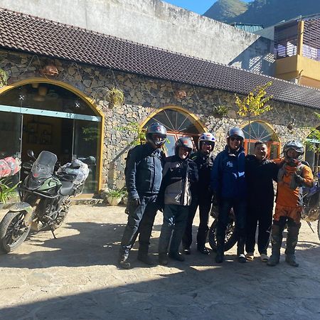 Cao Nguyen Da Homestay Meo Vac Exterior foto