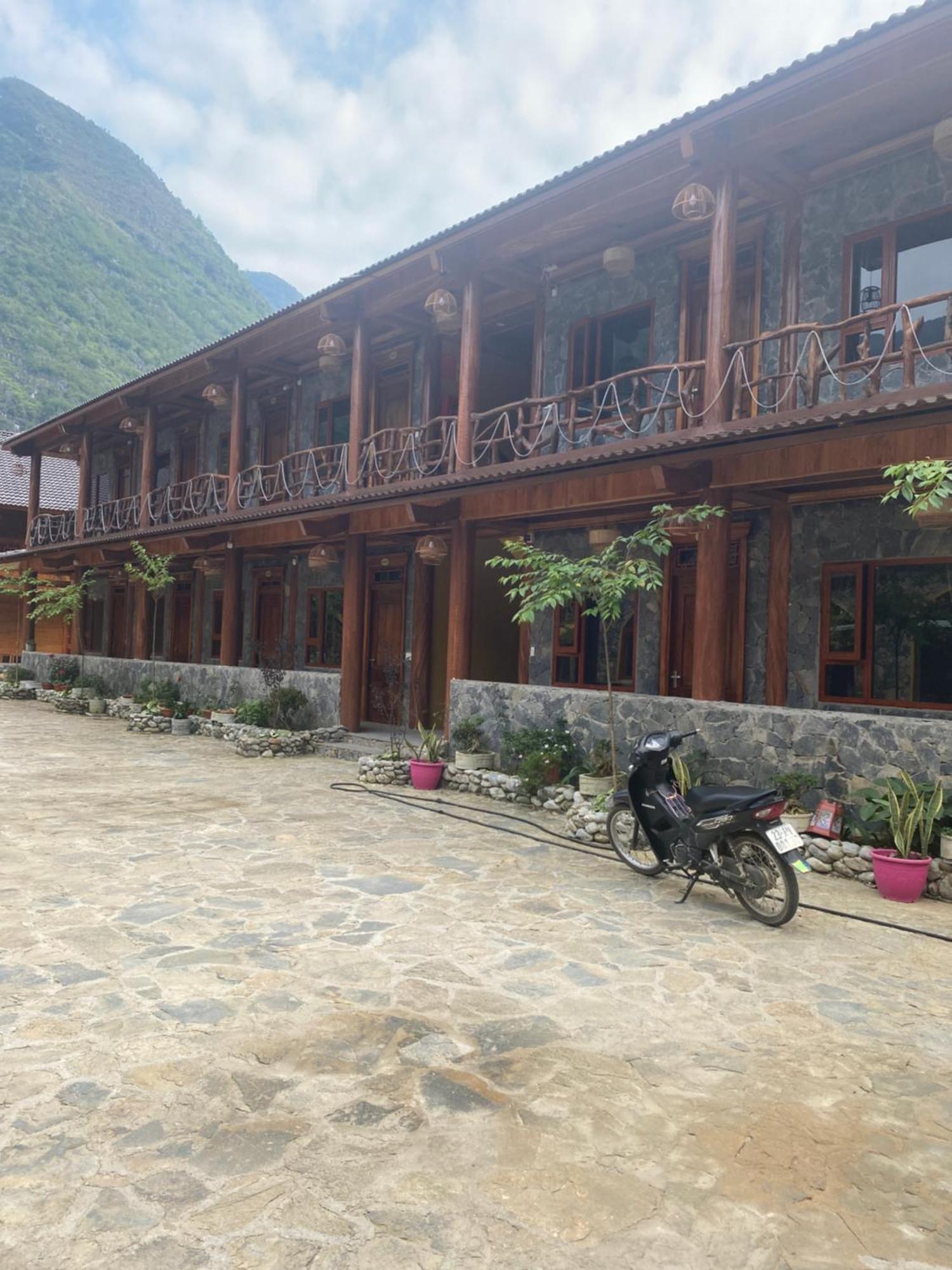 Cao Nguyen Da Homestay Meo Vac Exterior foto