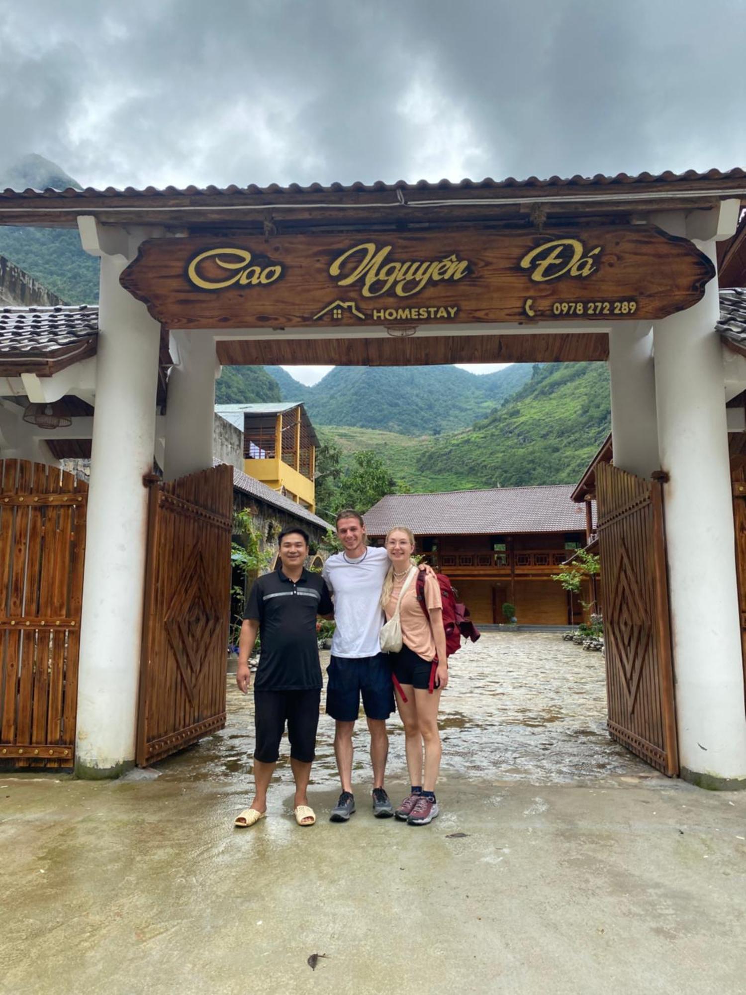 Cao Nguyen Da Homestay Meo Vac Exterior foto
