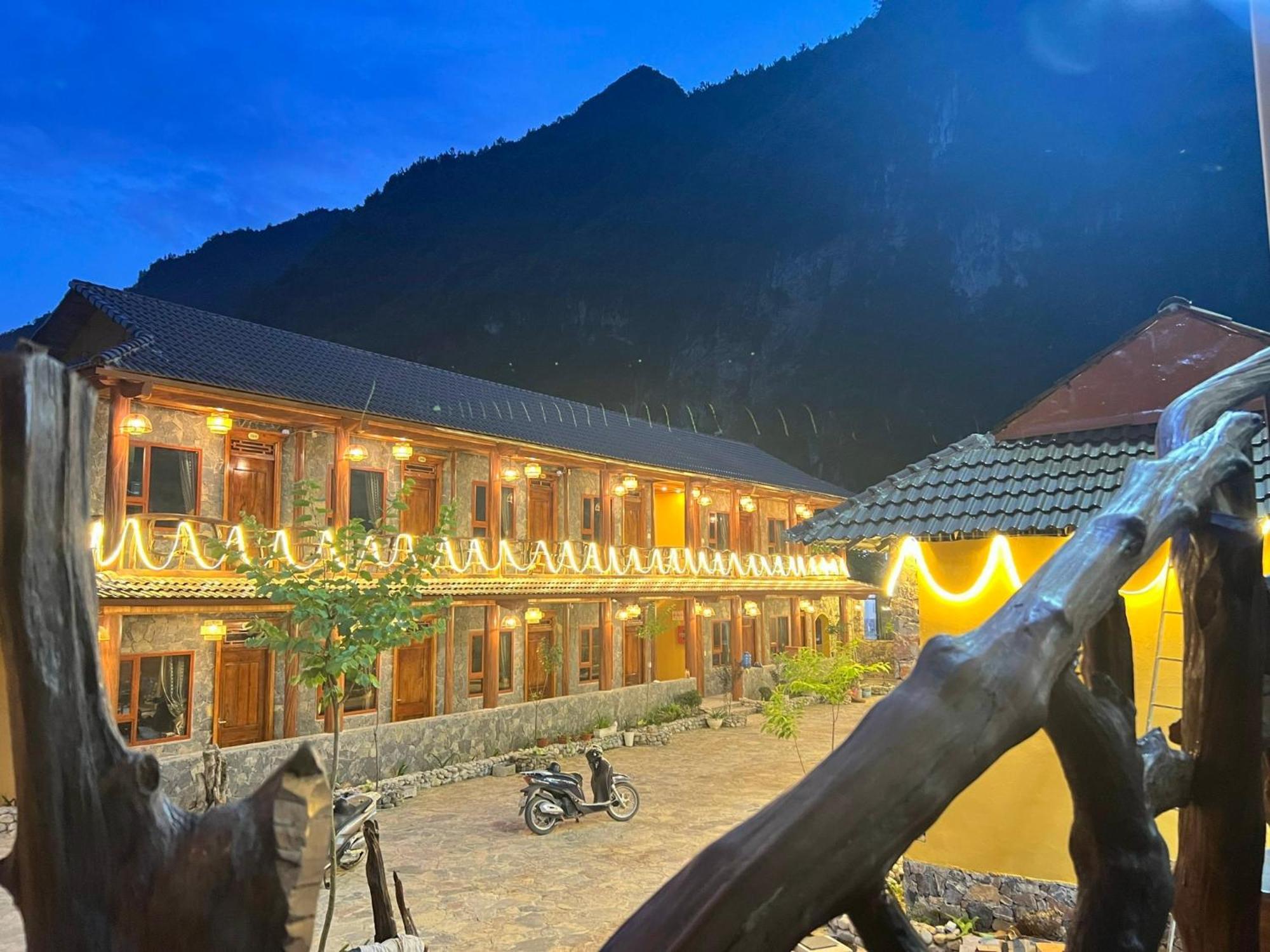 Cao Nguyen Da Homestay Meo Vac Exterior foto