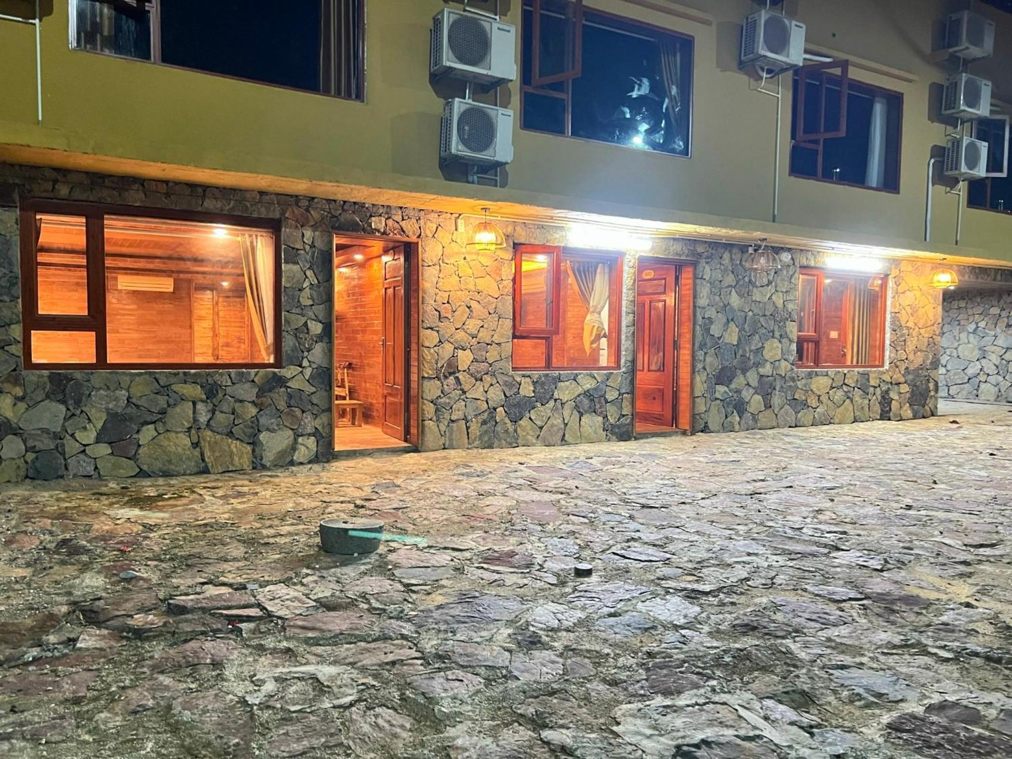 Cao Nguyen Da Homestay Meo Vac Exterior foto