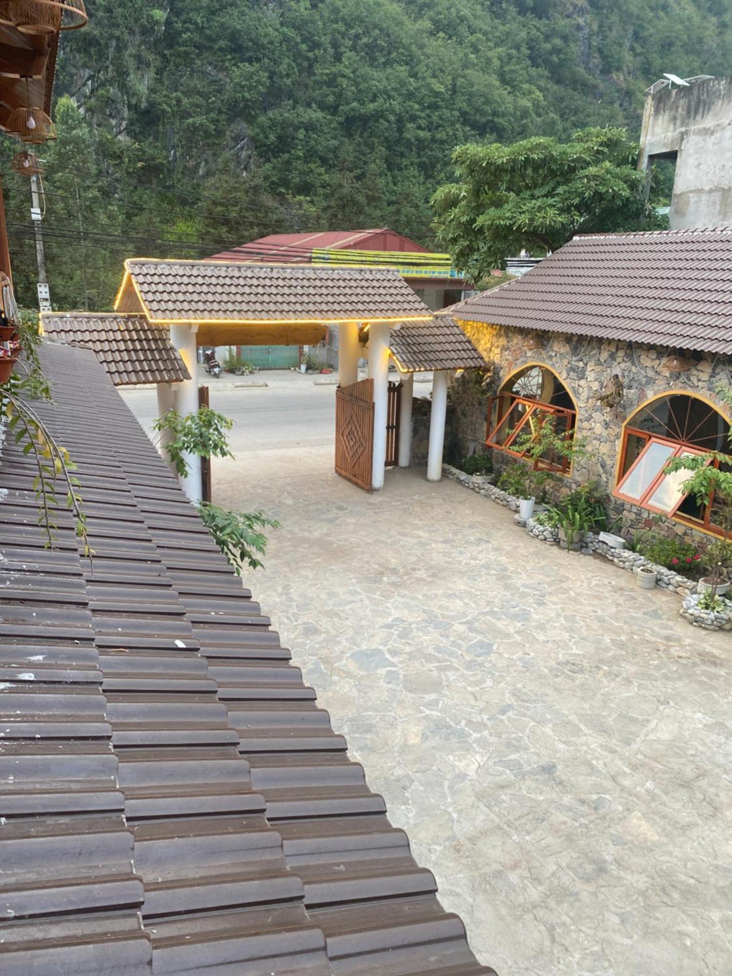 Cao Nguyen Da Homestay Meo Vac Exterior foto